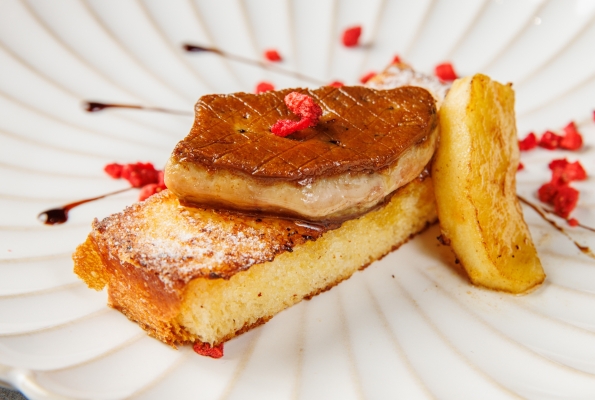 犇-嫩煎Rougie鴨肝 佐布里歐吐司