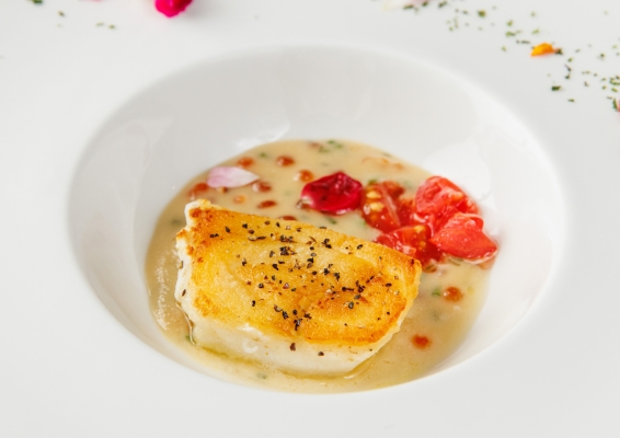 犇 極上-南極深海真圓鱈 佐Bechamel白醬